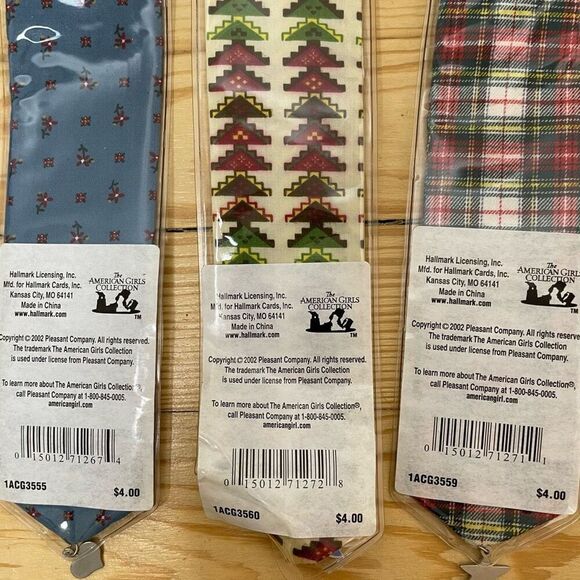 NEW The American Girl Doll Kristen Molly Kaya Bookmark‎ by Hallmark Keepsake Set - Picture 3 of 5